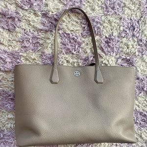 Tory Burch Perry Large Pebbled Grey Tote